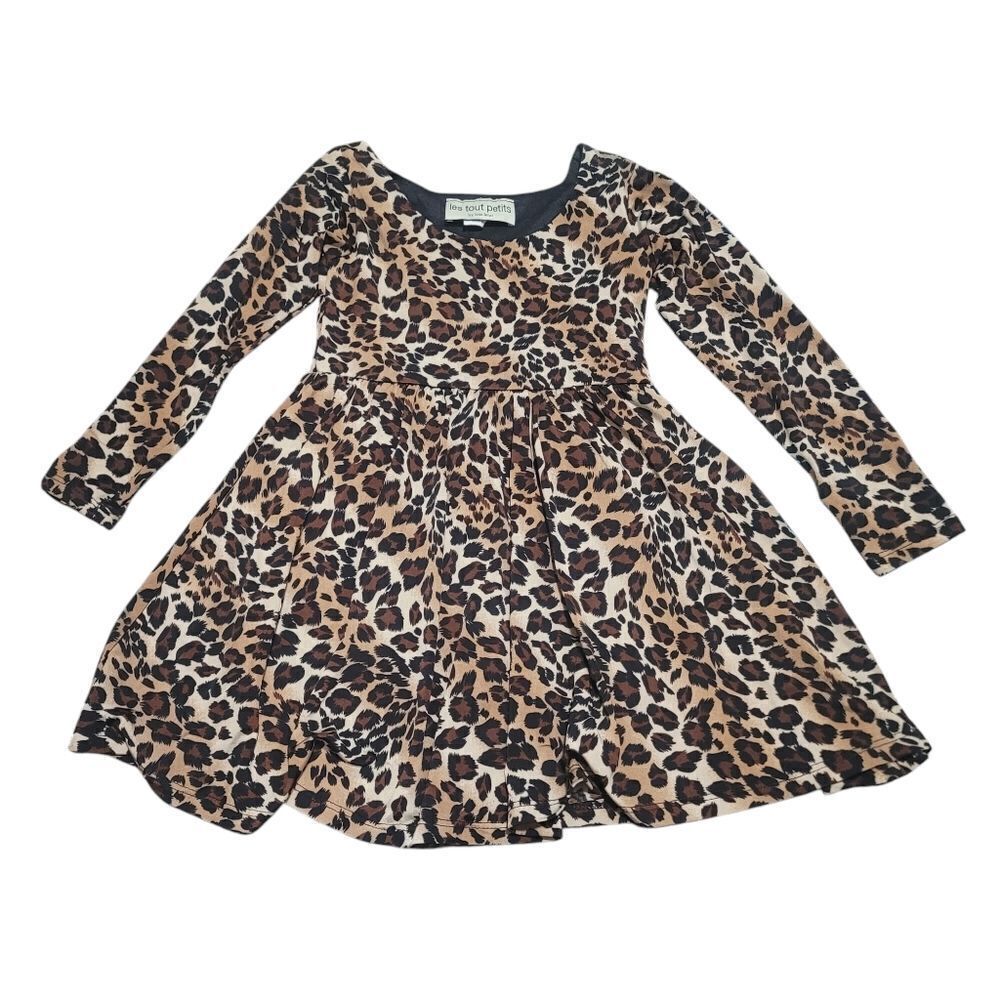 Wrinkle resistant leopard print dress